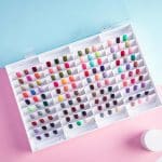 Caja de almacenamiento para uñas